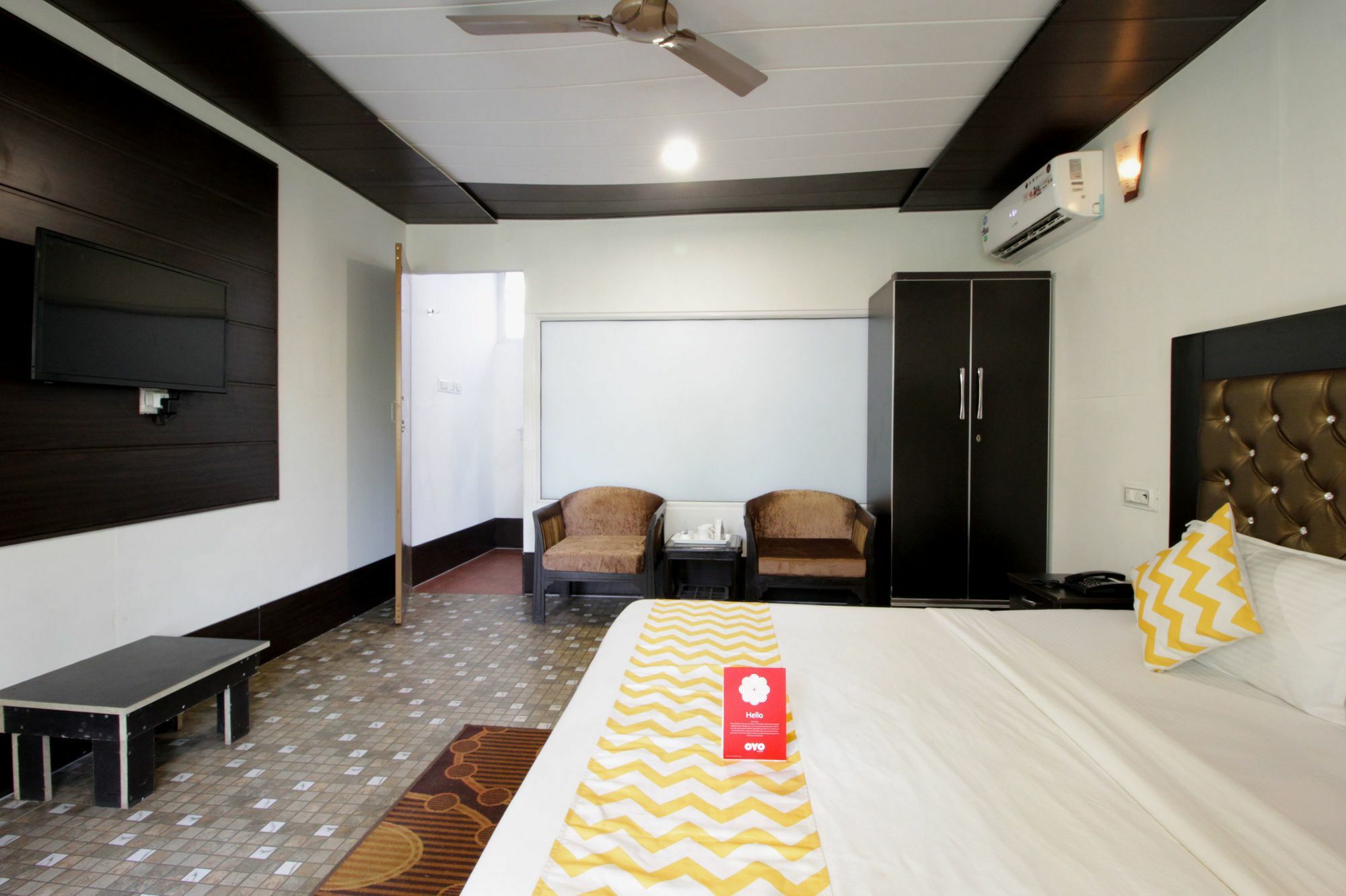 Collection O Retreat Morjim Resort Екстериор снимка