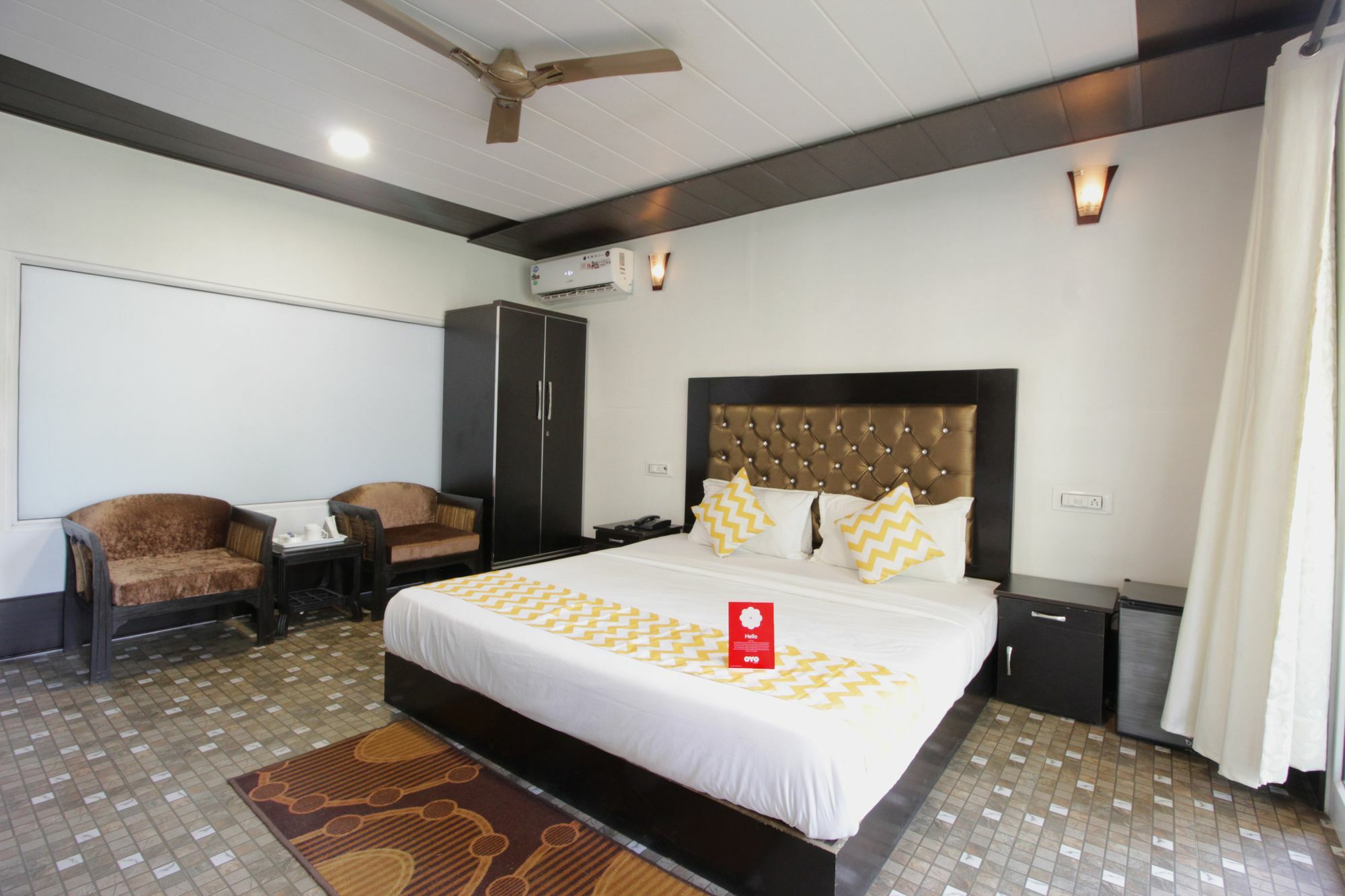Collection O Retreat Morjim Resort Екстериор снимка